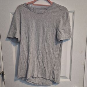 lululemon athletica Light Gray Short Sleeve Tee